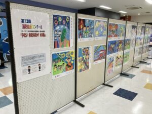 気仙沼「海の市」にて…☆第13回消防絵画コンクール☆開催中！